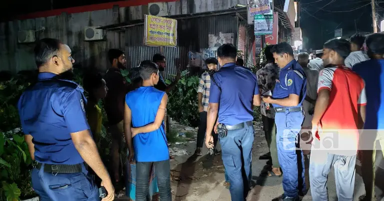 হামলা ও ককটেল বিস্ফোরণের ঘটনায় পুলিশ মোতায়েন